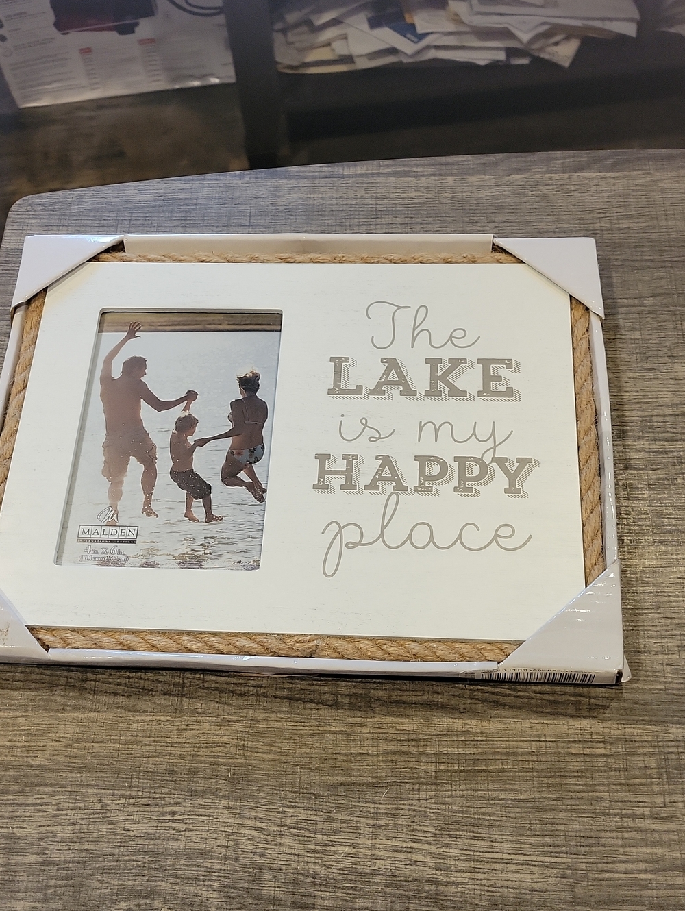 Lake House Picture Frame,NWT.